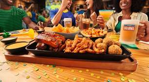 Outback aposta no futebol e transforma restaurantes em pontos de encontro para torcedores