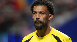 'Nunca vivi com meus pais': destaque absoluto em empate histórico de Cabo Verde com Espanha na Copa 2026, goleiro Vozinha, de 40 anos, superou tragédia familiar que lhe rendeu o apelido