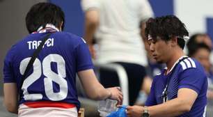 Japão dá exemplo com limpeza de vestiário e arquibancadas após estreia na Copa