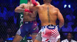 Poatan leva a pior contra Ciryl Gane em evento do UFC na Casa Branca e vê cinturão dos pesados escapar