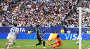Uruguai pressiona no final, mas só empata contra Arábia Saudita na estreia da Copa do Mundo em Miami