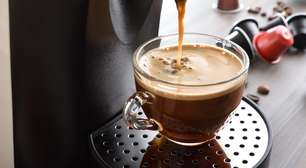 O passo a passo definitivo para higienizar a sua cafeteira de cápsula e evitar larvas no seu café