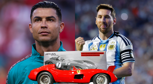 Nem Bola de Ouro, nem gol: Messi e Cristiano Ronaldo protagonizaram duelo secreto por Ferrari rara de R$ 176 milhões