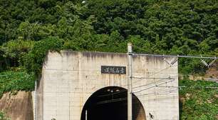 Nem França, nem Inglaterra: o túnel ferroviário subaquático mais longo do Mundo fica entre essas ilhas