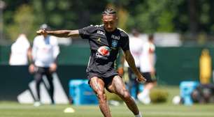 Trio volta a treinar no Brasil e não preocupa para duelo contra o Haiti