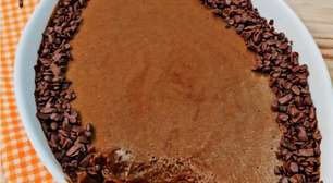 Mousse de chocolate que derrete na boca, fica super leve e não leva gelatina e nem chantilly
