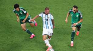 Mac Allister exalta atuação de Messi: "Não há palavras"