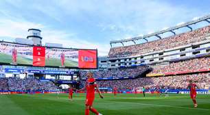 Haaland celebra estreia com recorde da Noruega