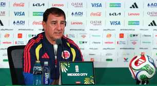 Técnico da Colômbia exalta James antes da estreia na Copa: "Dá clareza ao jogo"