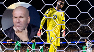 Não gostou? Foi assim que Zidane, com 53 anos hoje, reagiu ao ver o filho goleiro levar 3 gols de Messi em um único jogo na Copa
