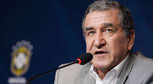 Carlos Alberto Parreira, técnico do tetracampeonato de 1994, está internado na UTI com inflamação pulmonar