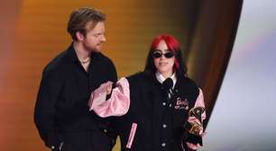 Finneas fala sobre irmã Billie Eilish, 'Beef' e o papel dos produtores