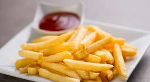 Erros que deixam sua batata frita murcha e como evitar