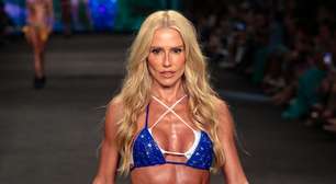 Nem academia, nem pilates: aos 46 anos, este é o melhor exercício que Deborah Secco encontrou para definir o corpo após 9 anos sem treinar. 'Faço tudo em casa'