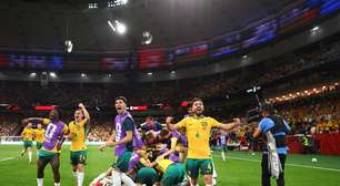 Após estreias vitoriosas, Estados Unidos e Austrália medem forças