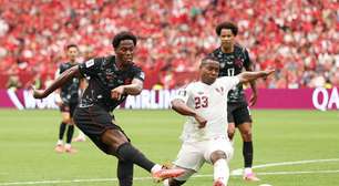 Canadá atropela Catar, aplica segunda maior goleada da Copa do Mundo