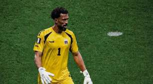 Cazé TV ajuda Vozinha, de Cabo Verde, e goleiro da Copa supera 18 times do Brasileirão; confira