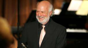James Burrows, cocriador de 'Cheers' e renomado diretor de televisão, morre aos 85 anos