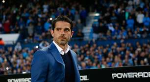 Treinador sofre infarto durante coletiva pós jogo