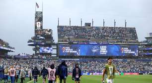 Jogo da França é suspenso por raios e registra primeiro 'Weather Delay' da Copa