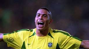 Camisa do Brasil de 2002 é eleito um dos mais feios da história das Copas