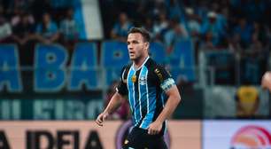 Saídas de Arthur e André Henrique fazem Grêmio economizar mais de R$ 2 milhões em salários