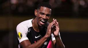 Após interesse de gigante europeu, Corinthians toma decisão por André