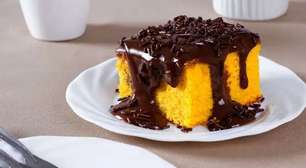 Essa versão fit do bolo de cenoura fica fofinha e surpreende no sabor