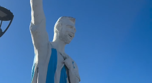 Cidade argentina inaugura estátua de Messi mais alta do mundo