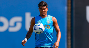 Futuro de Arezo tem reviravolta no Grêmio e definição está próxima