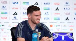 Robertson cobra melhora ofensiva da Escócia e elogia Alisson: "melhor goleiro do mundo"