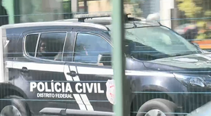Depoimento de Bolsonaro à Polícia Civil do DF sobre arma apreendida dura cerca de 45 minutos