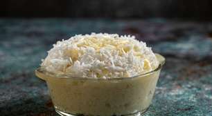 Nem açúcar, nem carboidrato: estou viciada nesse docinho de coco simples de fazer e pronto em 2 minutinhos no micro-ondas