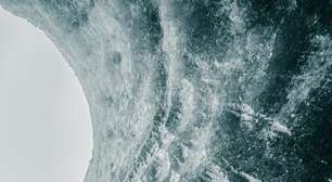 Satélite da NASA registra tsunami gigantesco fazendo algo que ninguém imaginava