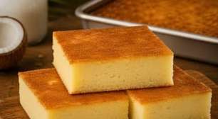 Bolo fácil de mandioca cremoso sem leite com textura de pudim