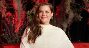 Você sabia? Amy Adams já usou o que aprendeu em uma série médica para salvar homem esfaqueado