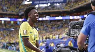 Vini Jr supera Tostão e Ronaldo em Copas; entenda