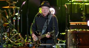 Neil Young lança filme-concerto inédito e de graça; saiba como assistir