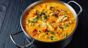 Caldos proteicos para um jantar saudável e reconfortante no inverno