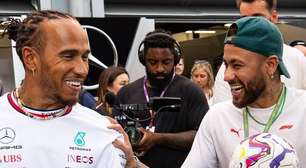Neymar usa lema de Hamilton após voltar a jogar na Copa e recebe apoio do piloto nas redes