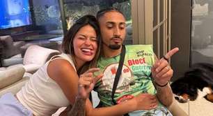 Raphinha toma atitude inesperada após esposa ser chamada de 'garota de programa'