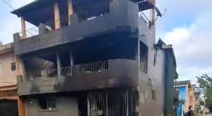 Incêndio que destruiu a casa de Eric e sua família precisa de apoio