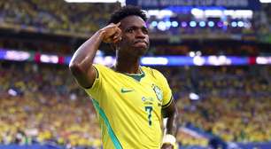 Vini Jr. baila em cima da Escócia, e Brasil passa em primeiro. Neymar retorna