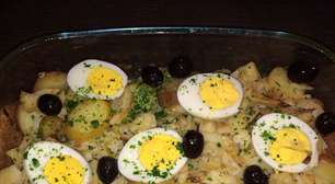 Receita para almoço em família: Bacalhoada tradicional