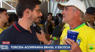 Terceiro gol do Brasil impede declaração de amor de entrevistado na Band; veja vídeo