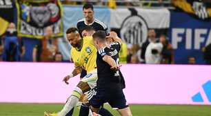 Neymar diz ter chorado depois de voltar a vestir camisa da Seleção Brasileira