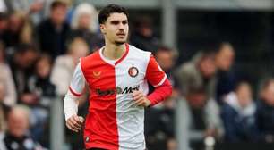 Marrocos tenta "roubar" filho de Van Persie da Holanda