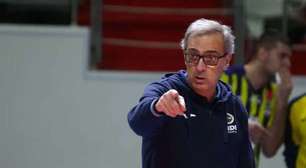 Morre o técnico argentino Daniel Castellani