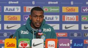 Pergunta sobre jogadores do Japão pega Rayan de surpresa em entrevista: 'rapaz, só vendo no vídeo'