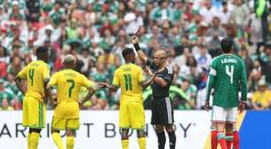 Fifa rejeita pedido da África do Sul e mantém suspensão de jogador da Copa